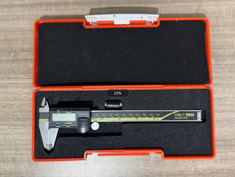 数显卡尺Digital Caliper